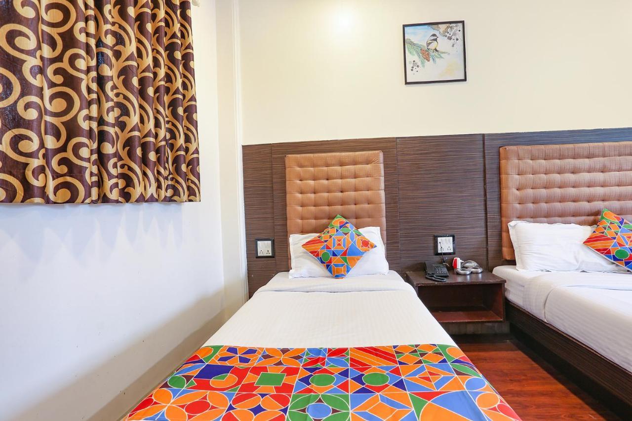 Hotel Aksa Powai Мумбаи Экстерьер фото